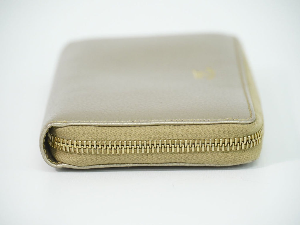 Gucci Bamboo Tassel Zip Around Wallet Leather Gold — view 4