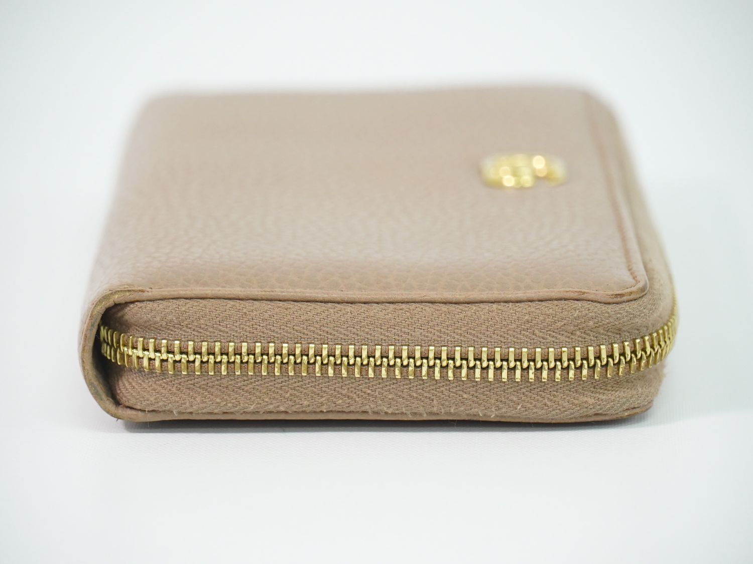Gucci GG Marmont Zip Around Wallet Leather Pink Beige — view 4