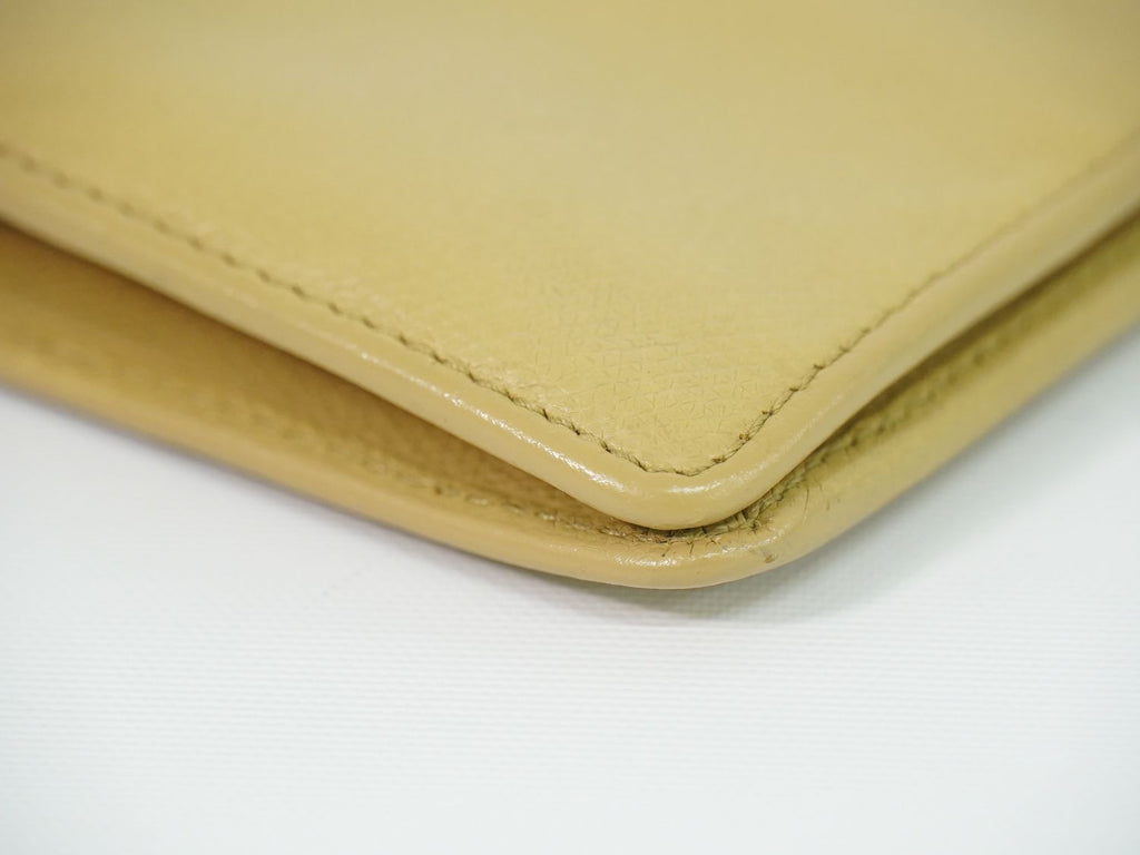 Chanel Coco Button CC Logo Wallet Leather Beige — view 6
