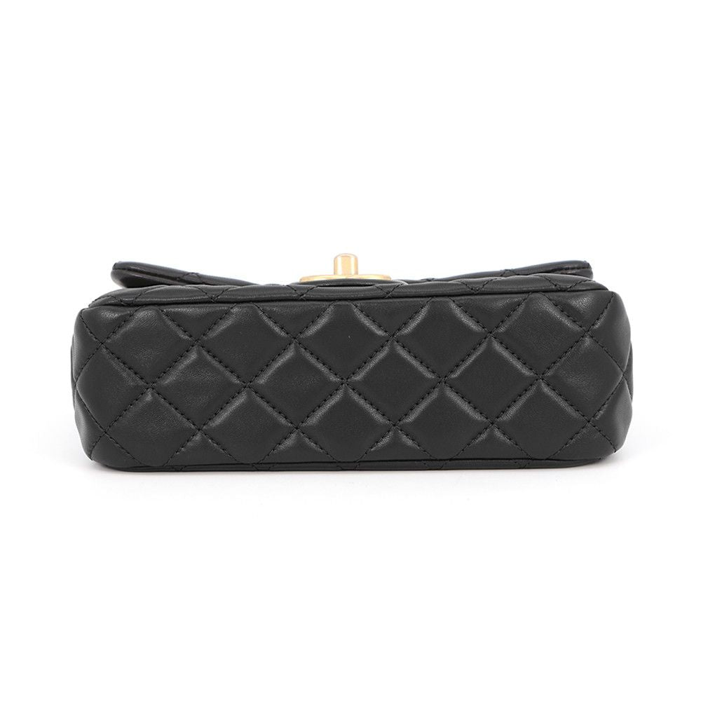 Chanel Chain Shoulder Bag CC Logo Mini Quilted Lambskin Black — view 3