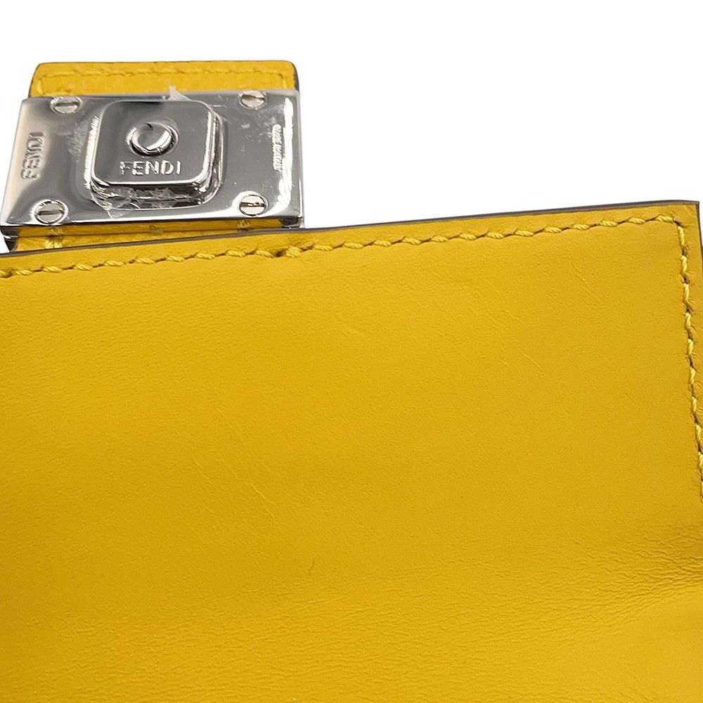 Fendi Shoulder Bag Micro Flat Baguette Pochette Leather — view 9