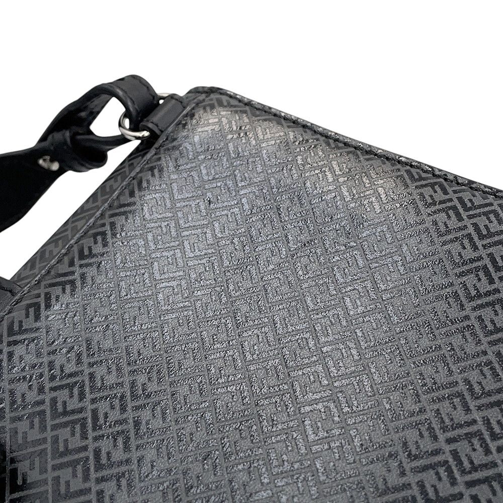 Fendi Shoulder Bag Flat Bucket Pochette Leather Black — view 8