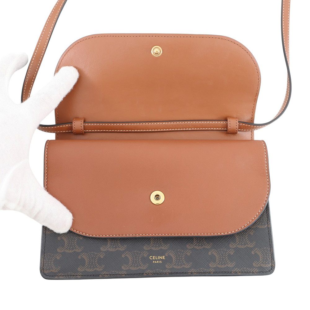 Celine Shoulder Wallet Triomphe Flap Leather — view 5