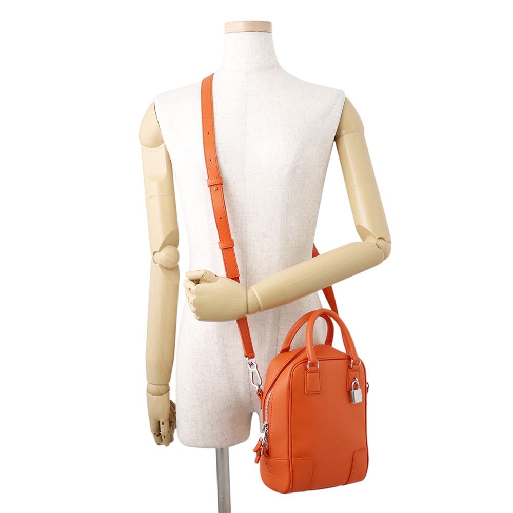 Loewe Handbag Amazona 15 Leather 2-Way — view 5