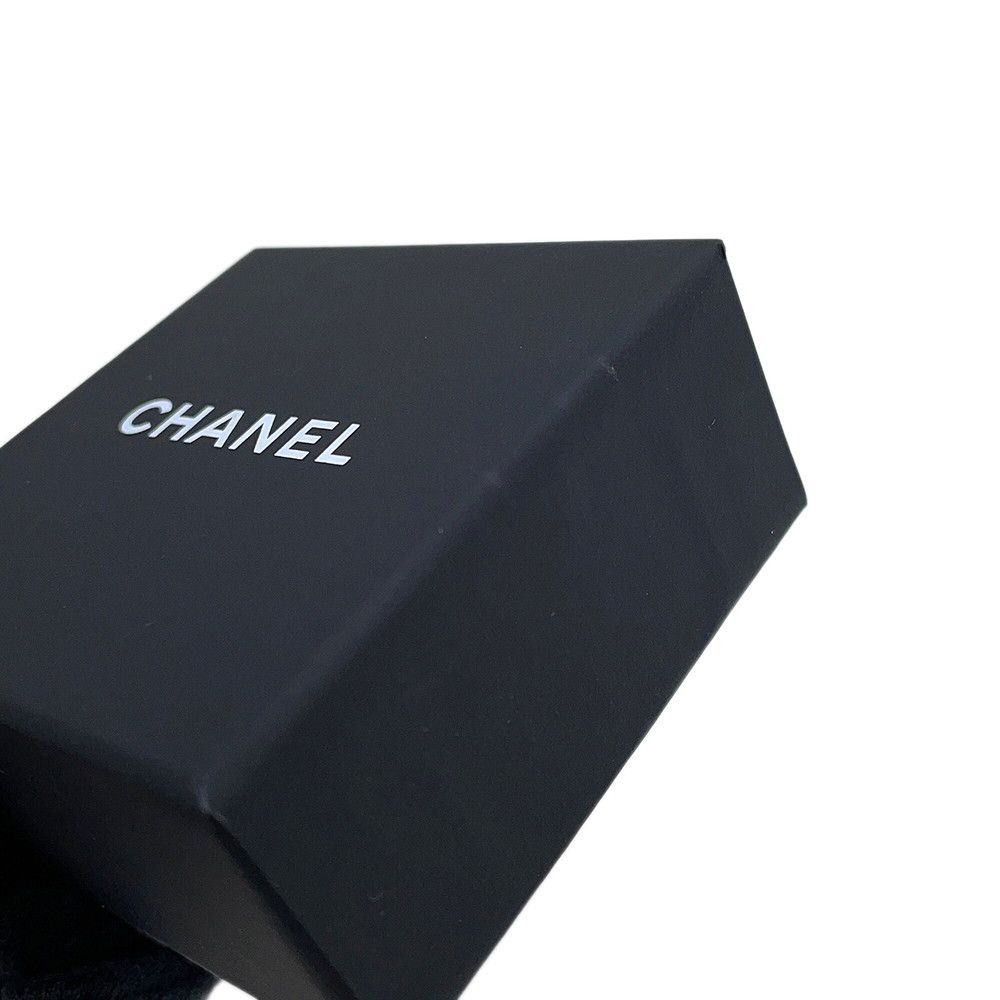 Chanel Earrings CC Logo Metal — view 9