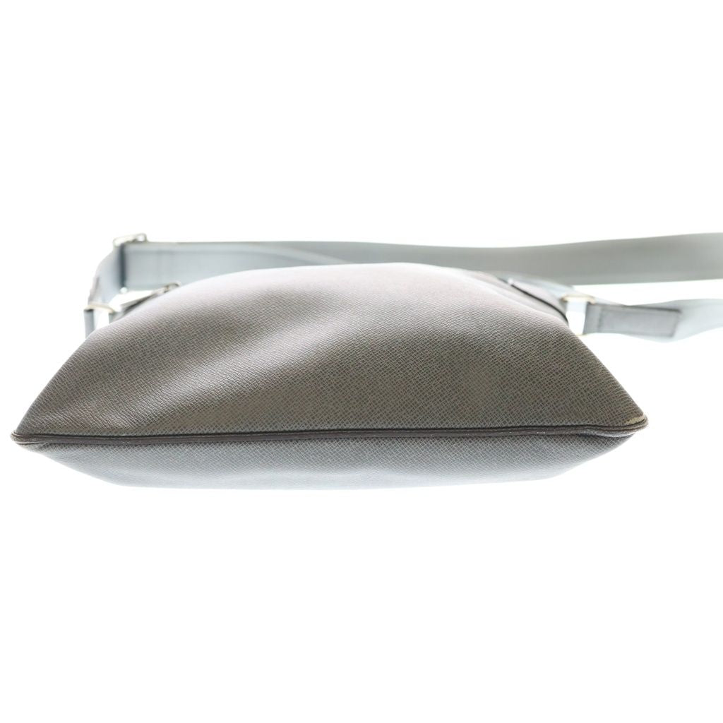 Louis Vuitton Taiga Sasha Shoulder Bag Gray Leather Silver — view 4
