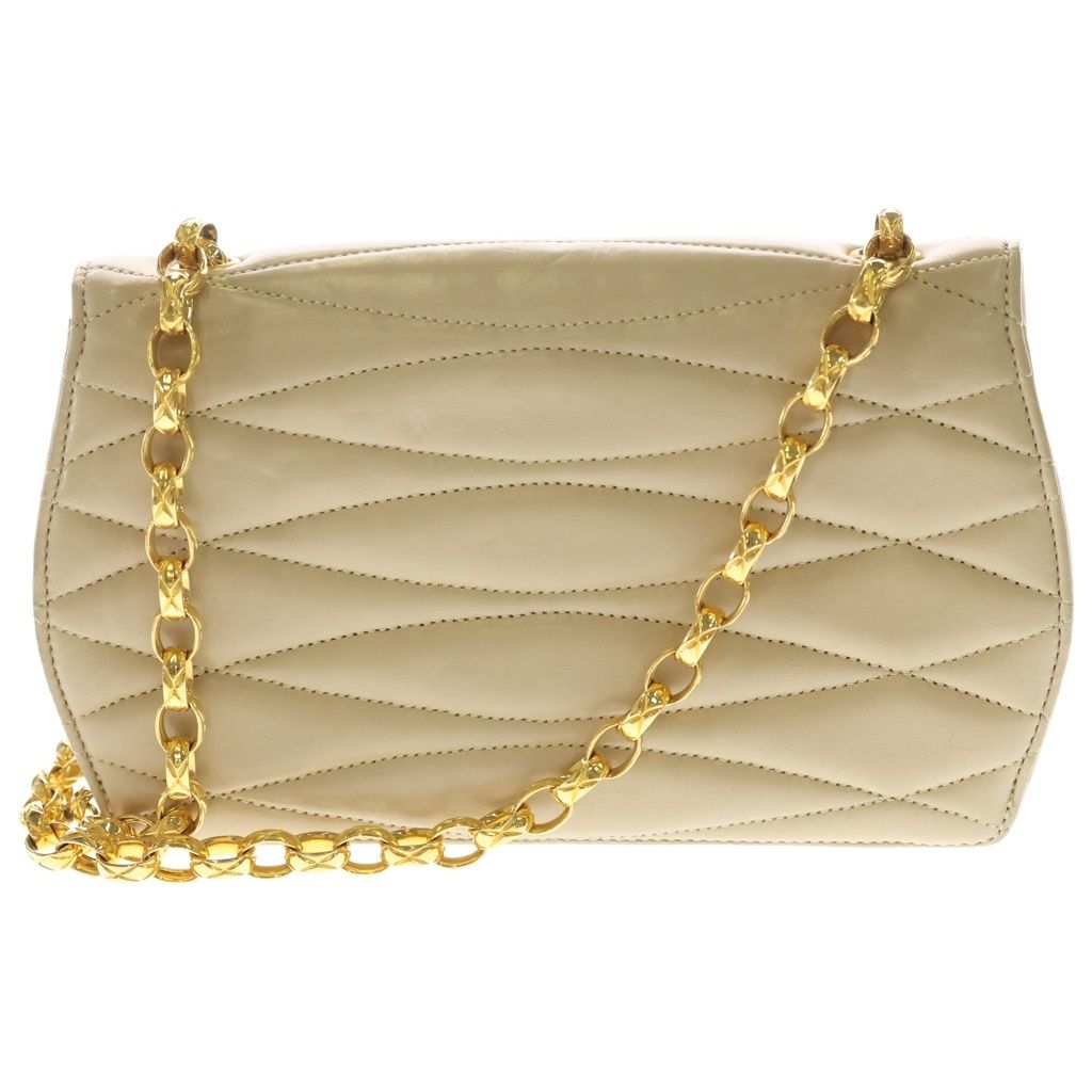 Chanel CC Logo Pearl Vintage Chain Shoulder Bag Beige Leather Gold — view 2