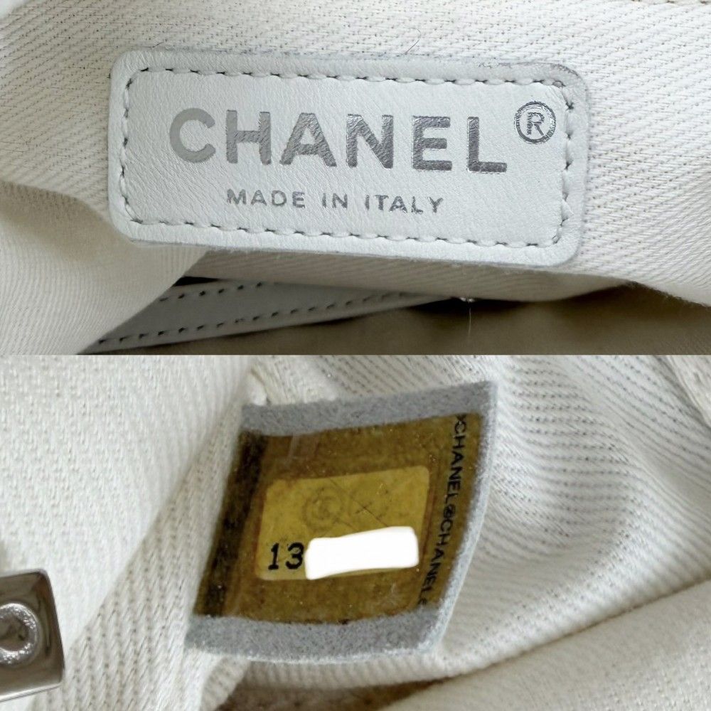 Chanel Tote Camellia Quilted Chain CC Logo Shoulder Handbag Faux Fur White — view 5