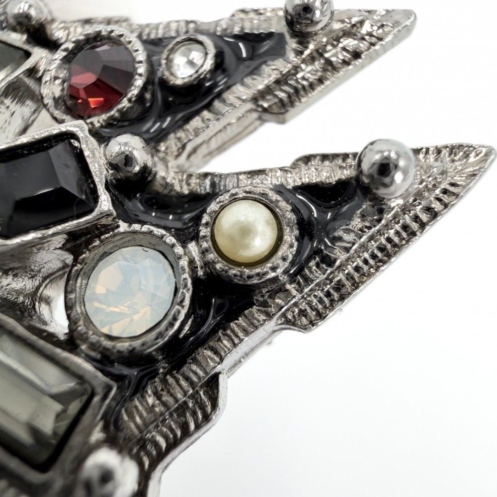 Chanel Brooch CC Logo Rhinestone Faux Pearl Black — view 8