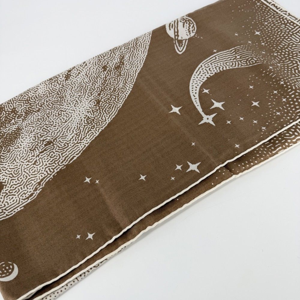 Hermes Shawl Carre Geant Clair de Lune Scarf Large Cles le de 140 Cashmere Silk — view 6