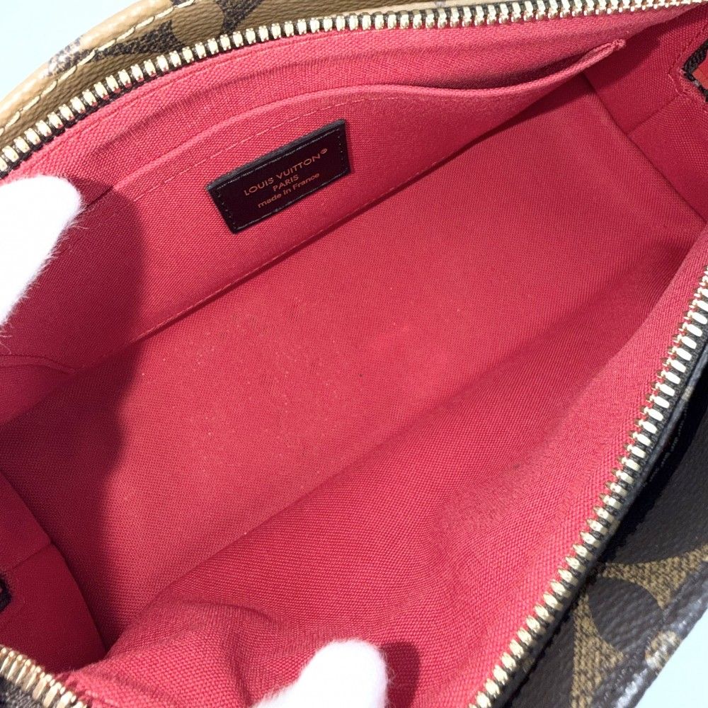 Louis Vuitton 2-Way On The Go East West Chain Shoulder Bag Crossbody Monogram — view 4