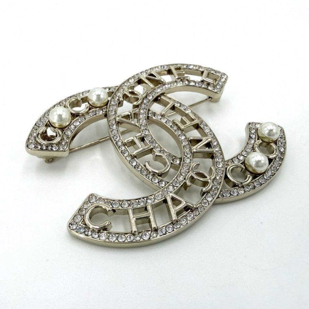 Chanel Brooch CC Logo Rhinestone Faux Pearl Silver — view 3