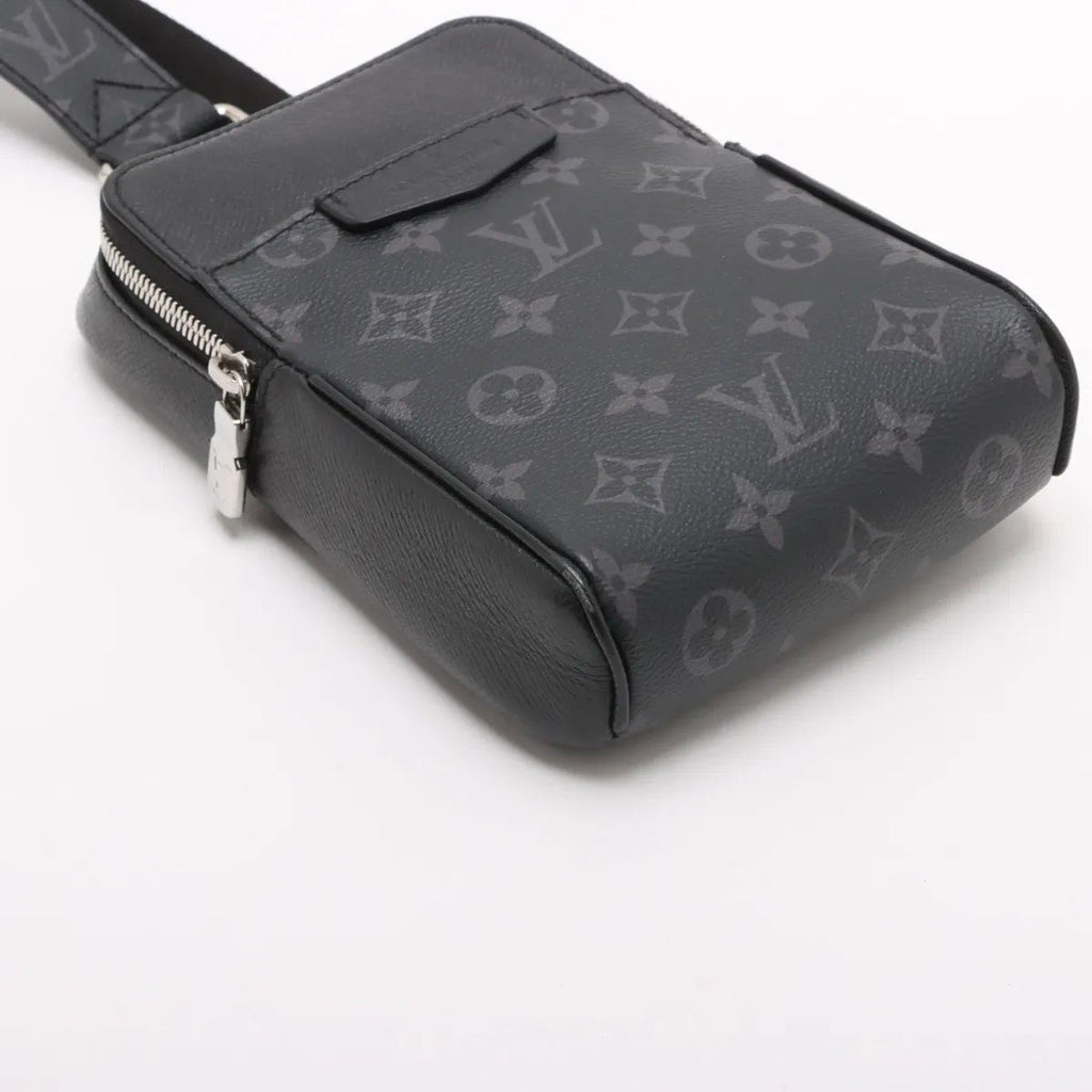 Louis Vuitton Taigarama Outdoor Sling Bag 2-Way Shoulder — view 4