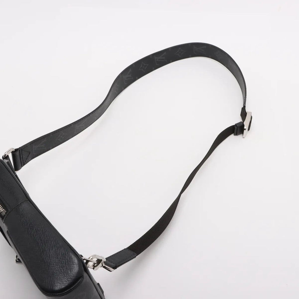 Louis Vuitton Taigarama Outdoor Sling Bag 2-Way Shoulder — view 5