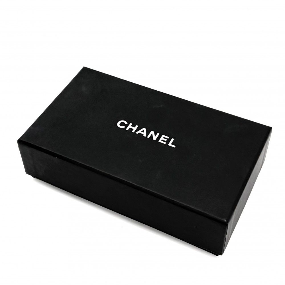 Chanel Coin Case Card CC Logo Purse Leather Red Navy Silver — view 8
