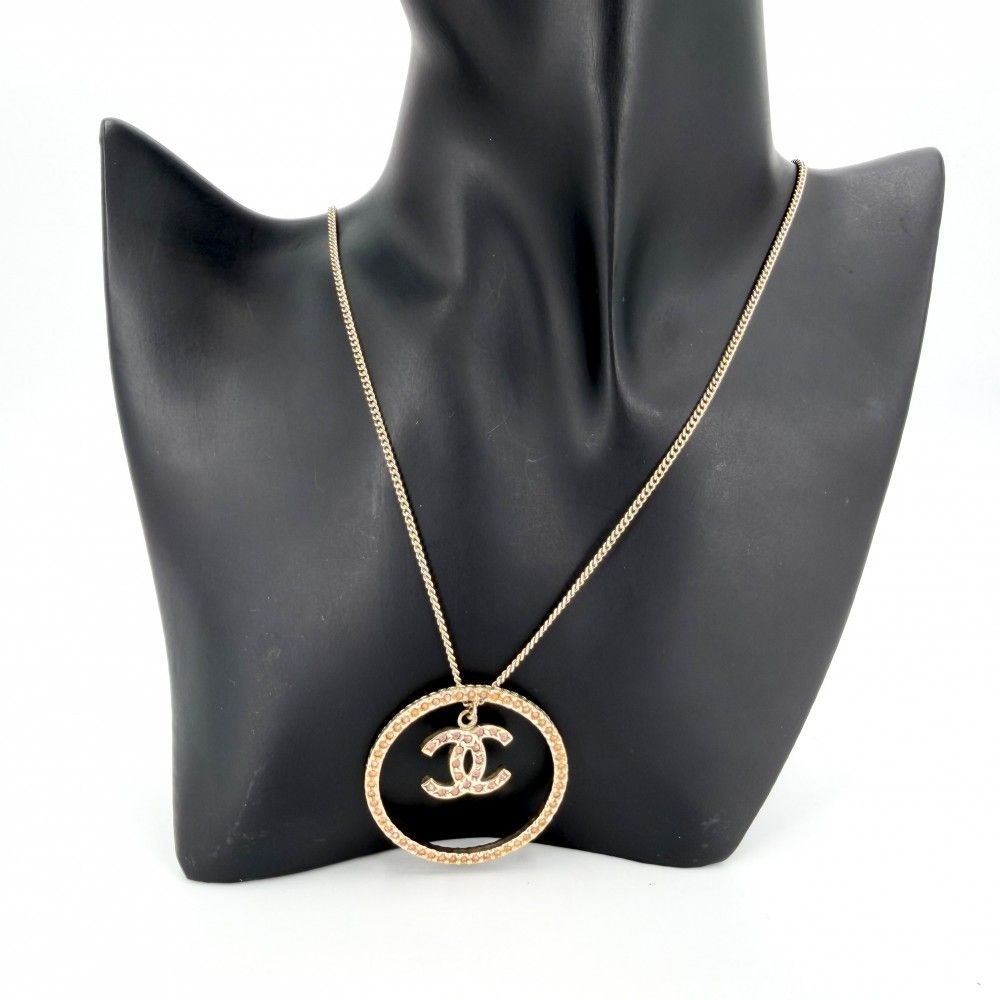 Chanel Necklace Circle CC Logo Long with Adjuster Star Rhinestone Gold Plated — view 3