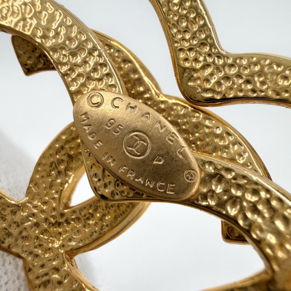 Chanel Brooch CC Logo Double Motif Vintage — view 4
