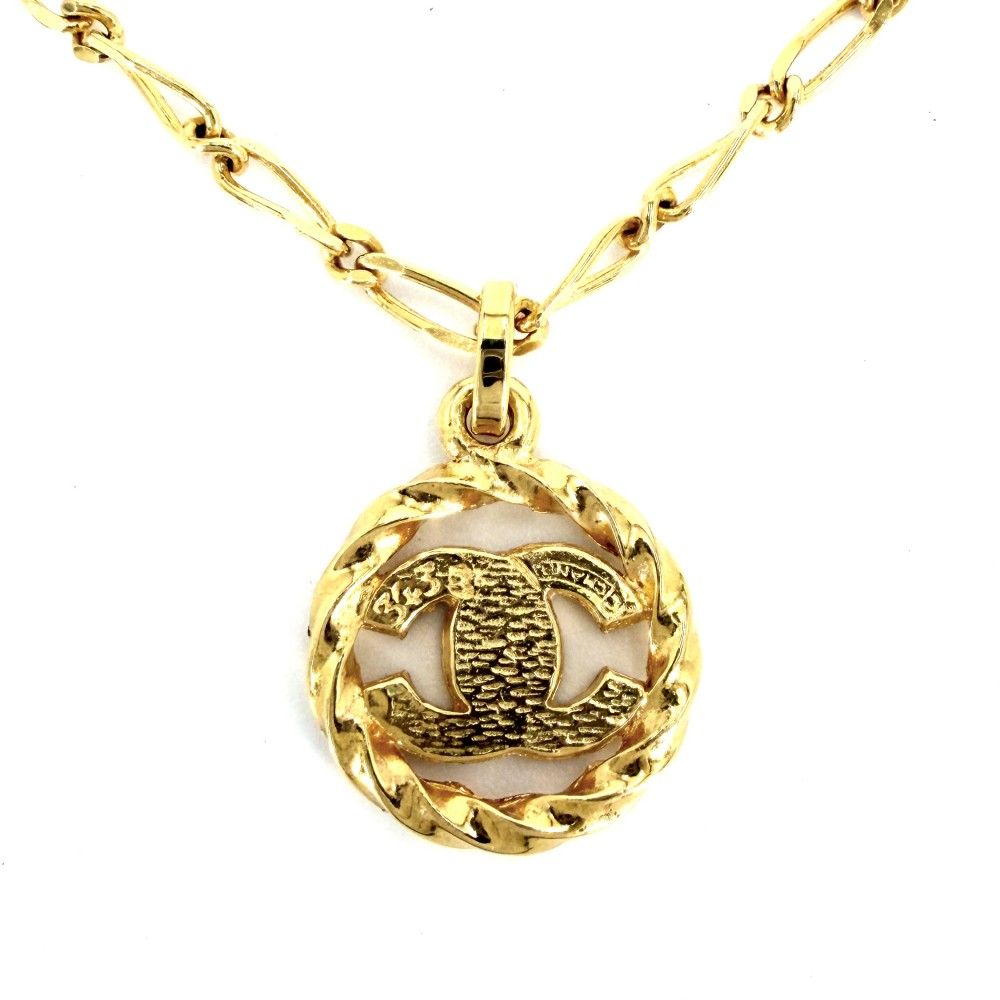 Chanel Necklace CC Logo Curl Vintage Chain Rhinestone Gold — view 2