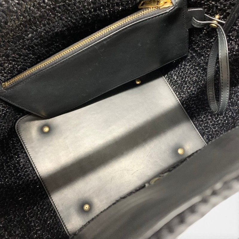 Saint Laurent Shoulder Bag Black Gold YSL Logo — view 6