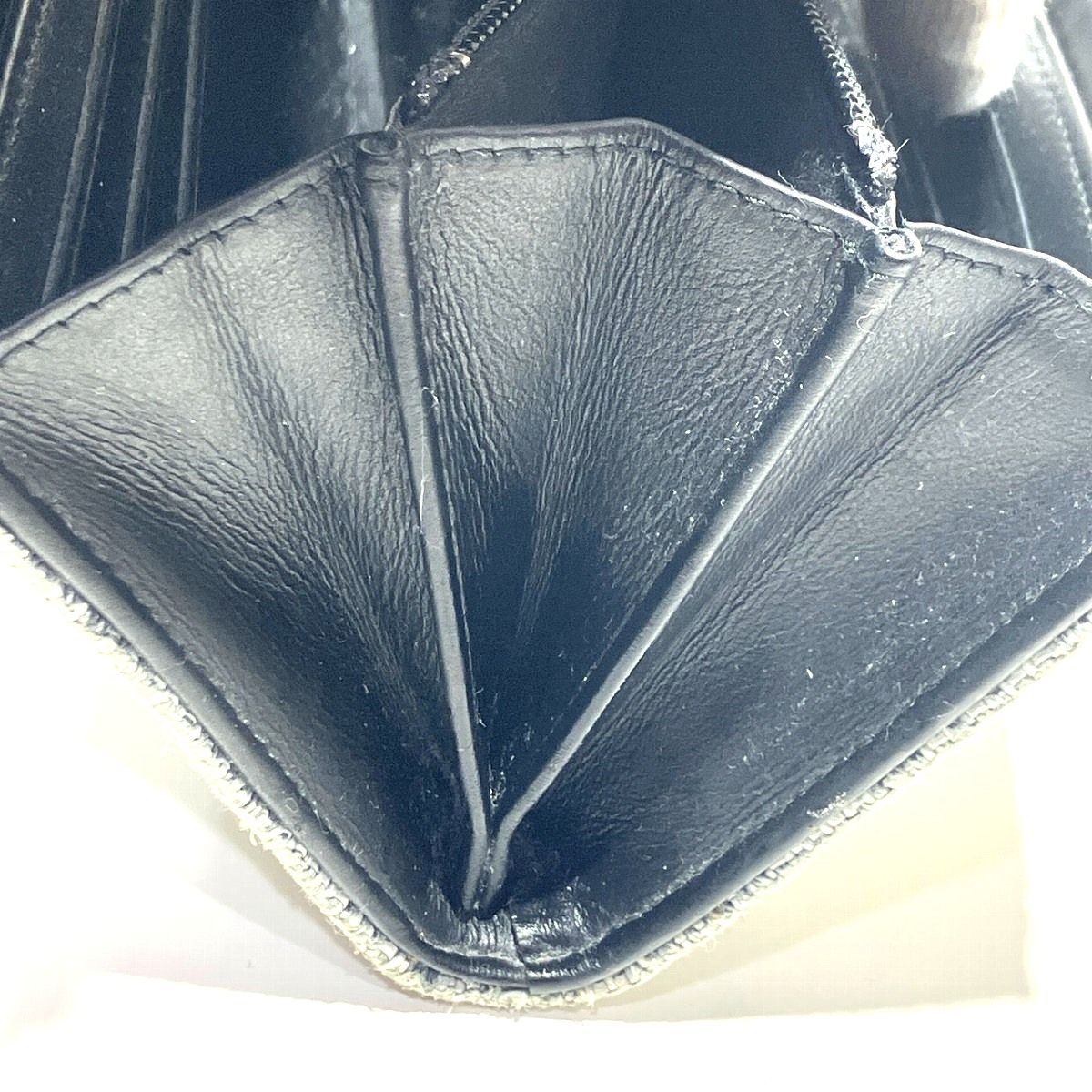 Chanel Deauville Wallet Canvas — view 9