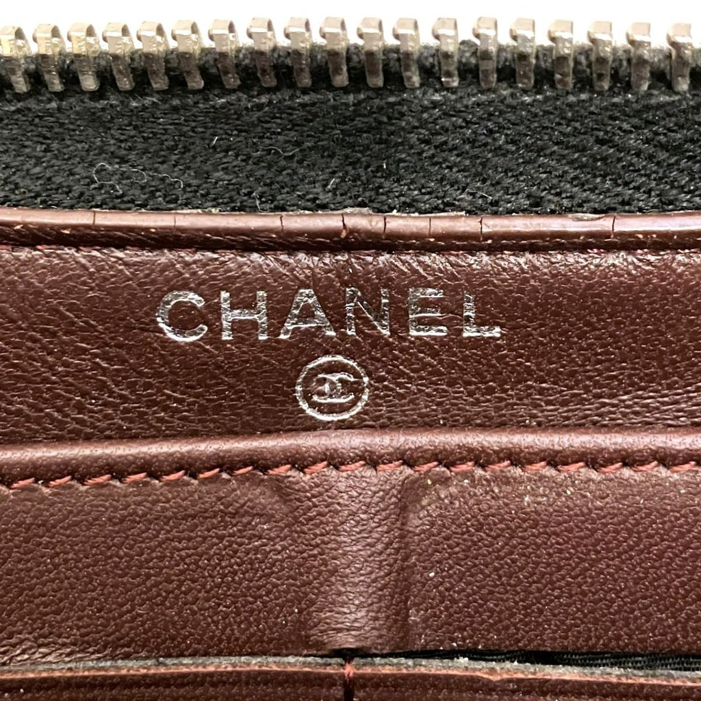 Chanel Coco Quilted Zip Around Wallet Lambskin — view 4
