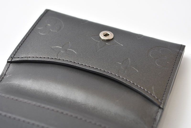 Louis Vuitton Coin Case Card L'Adoree Monogram Matte Noir — view 9
