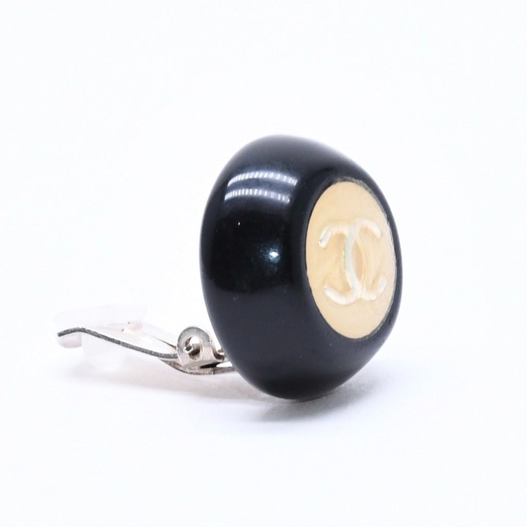 Chanel CC Logo Earrings 99 Resin Metal White Black Bicolor — view 3