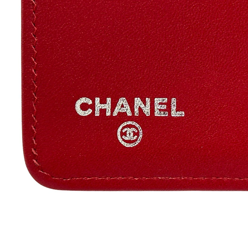 Chanel Wallet Sevruga Leather Red Silver CC Logo — view 8