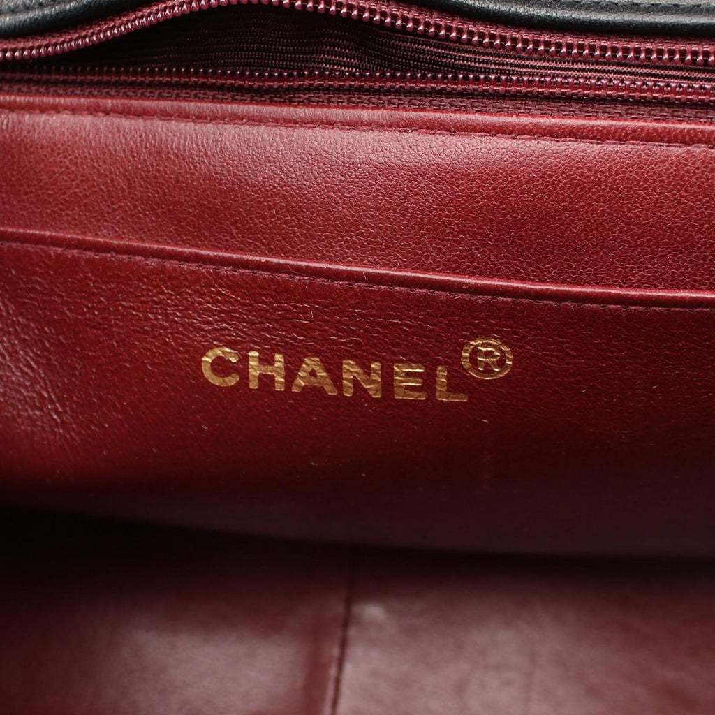Chanel Shoulder Bag Quilted Diana Flap Black Lambskin Chain — view 4