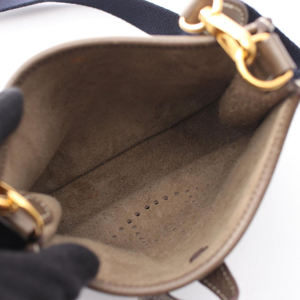 Hermes Shoulder Bag Evelyne TPM Amazon Etoupe Leather TPM — view 3