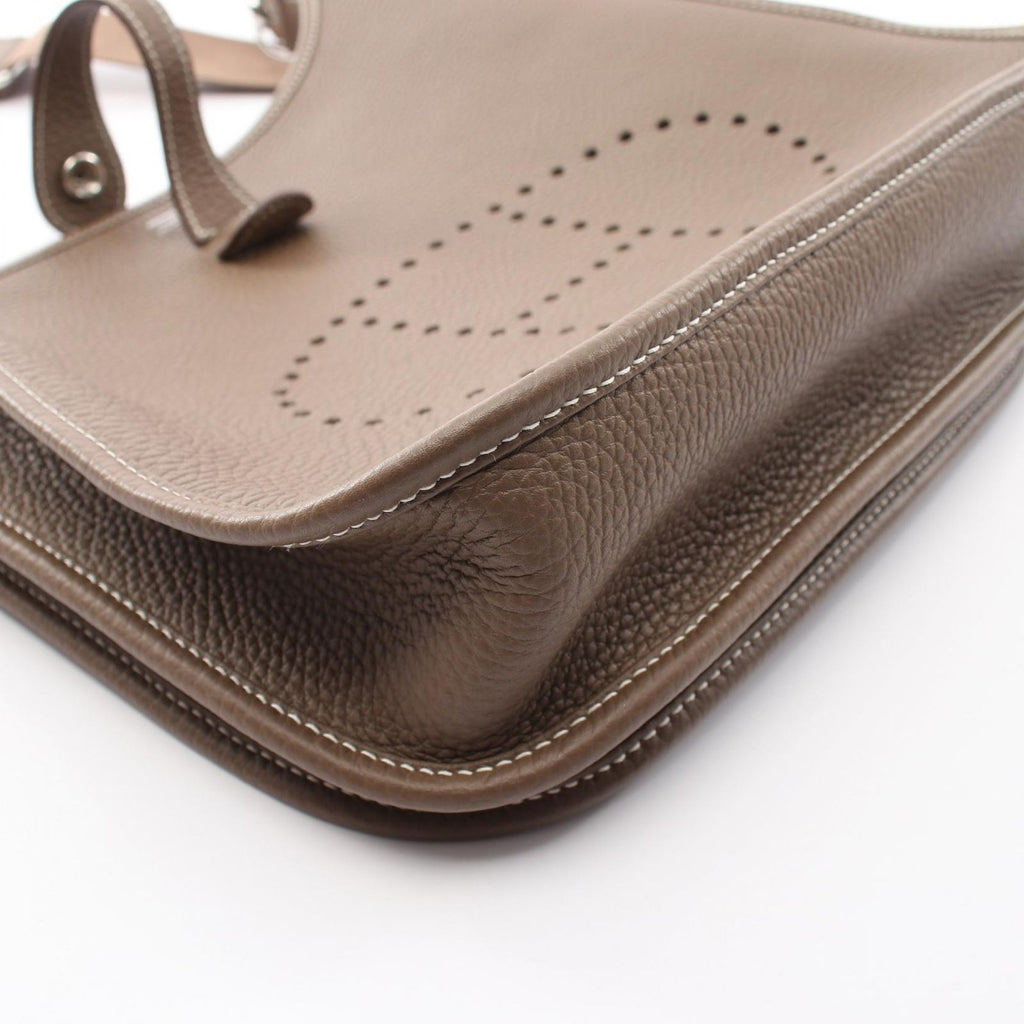Hermes Shoulder Bag Evelyne 3 Trois PM Etoupe Leather — view 6