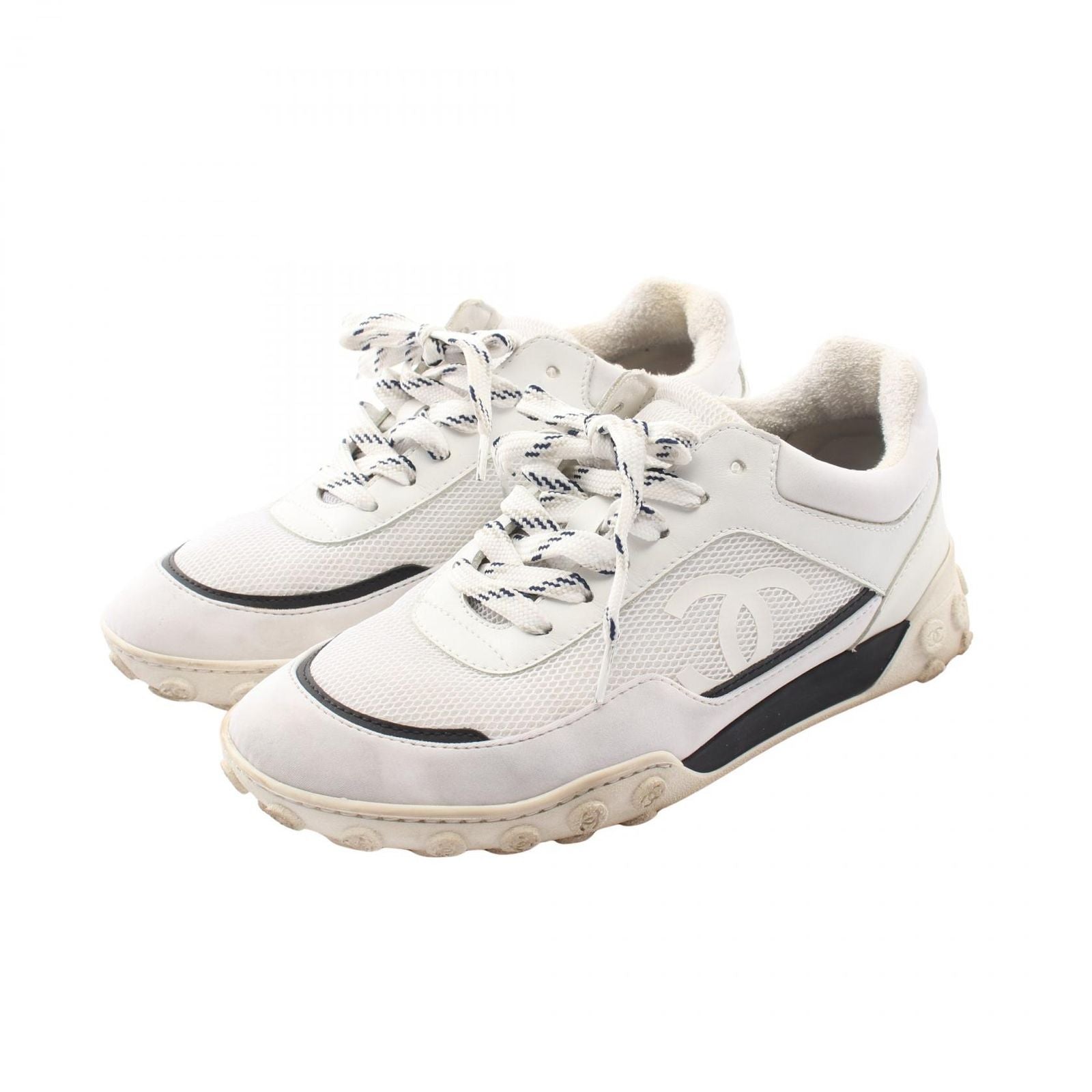 Chanel Sneakers CC Logo Nylon Leather