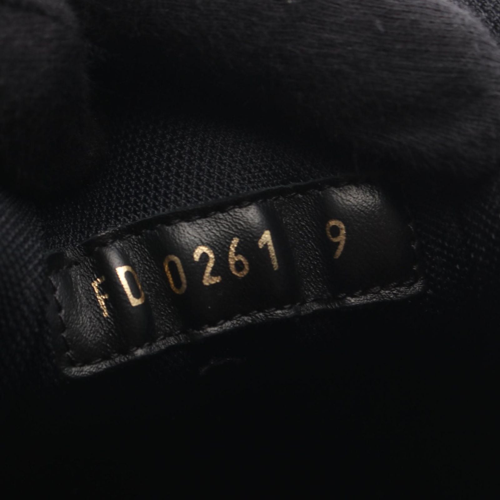 Louis Vuitton Sneakers Millennium Line Leather — view 7