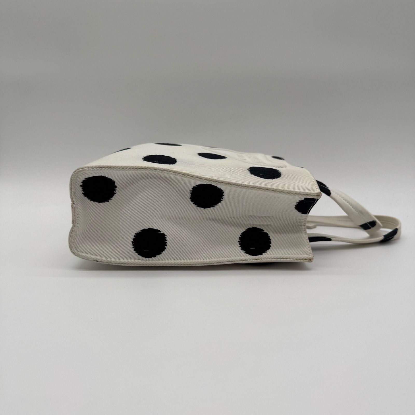 Prada Tote Dot Pattern Isetan Limited Canvas Shoulder Bag 2-Way White — view 4