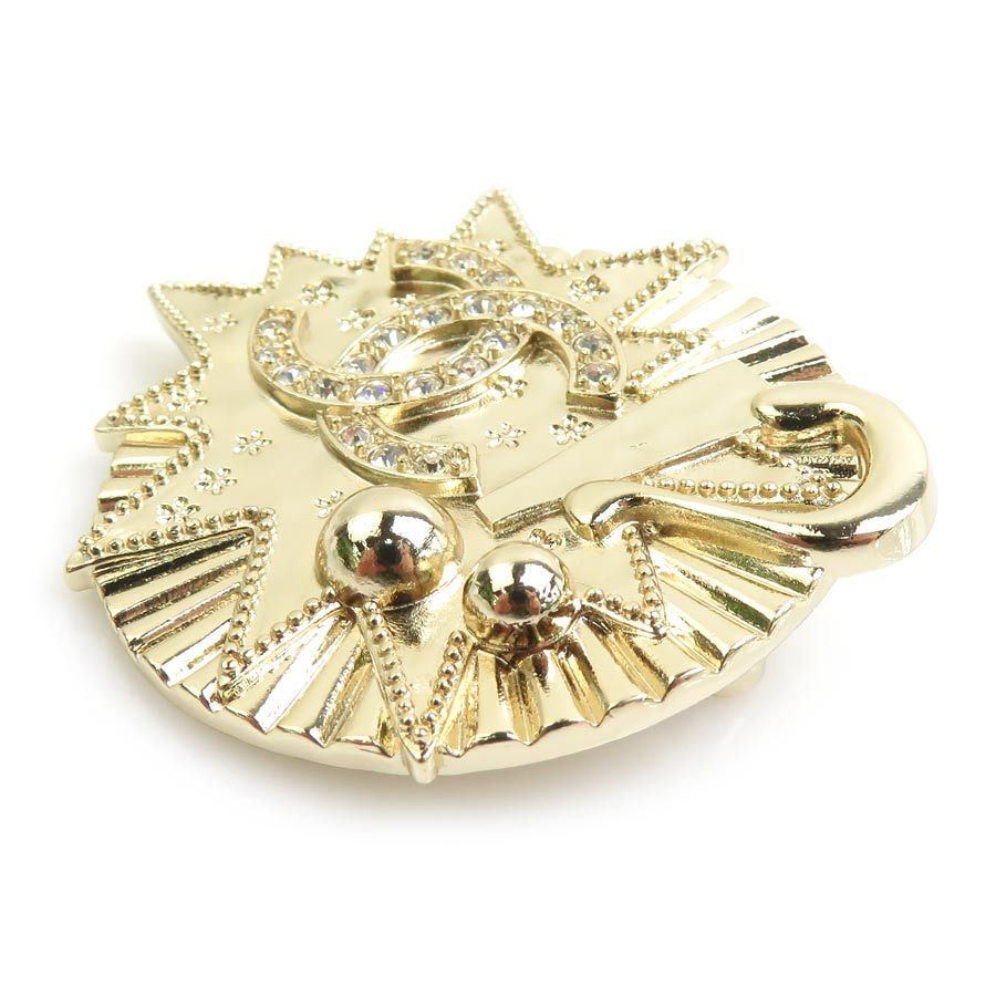 Chanel Brooch Gold — view 2