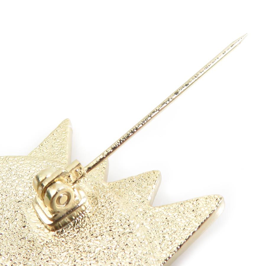 Chanel Brooch Gold — view 6
