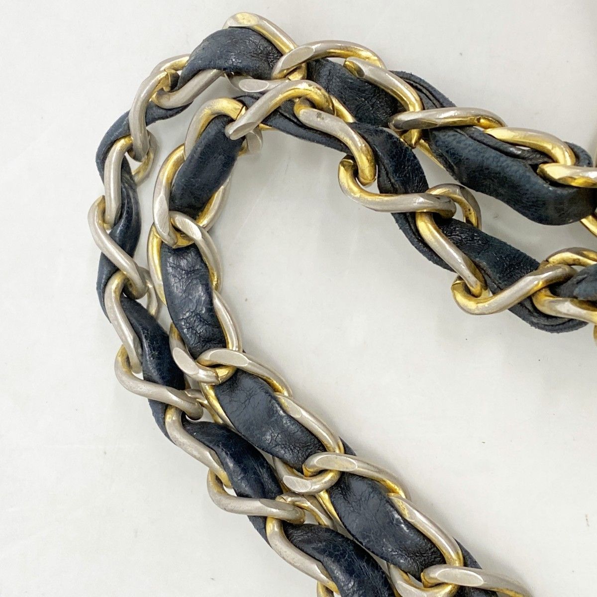 Chanel Chain Tote Quilted Lambskin Black Gold — view 9
