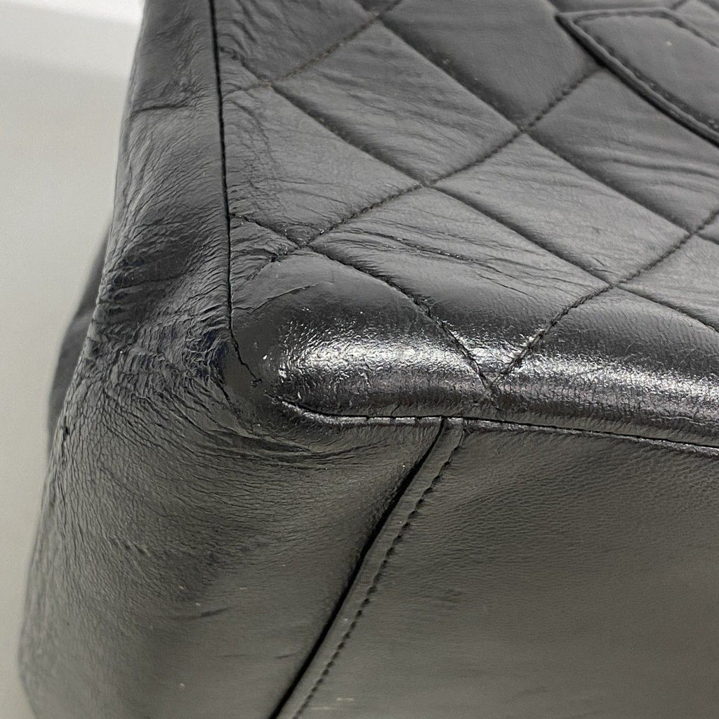 Chanel Chain Tote Quilted Lambskin Black Gold — view 6