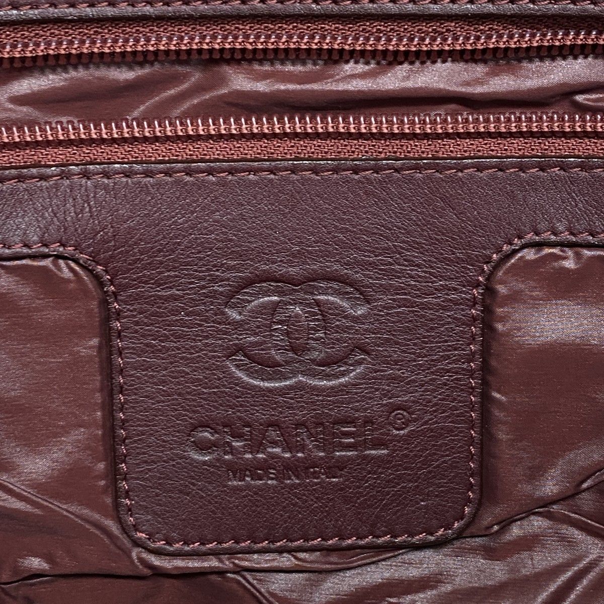 Chanel Tote Coco Cocoon Leather Nylon Red Black Gold — view 5