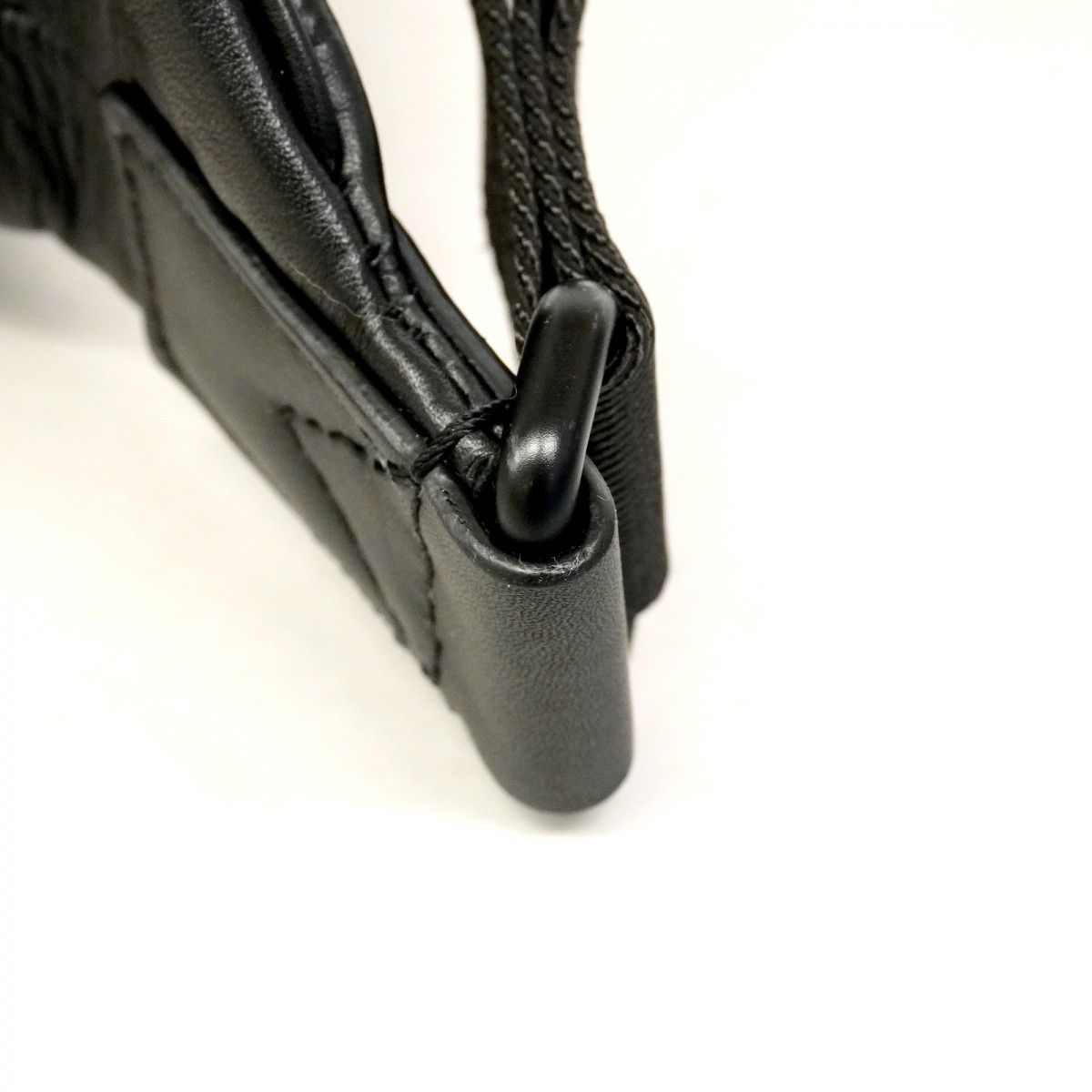Louis Vuitton Belt Bag Monogram Shadow Discovery Black — view 7