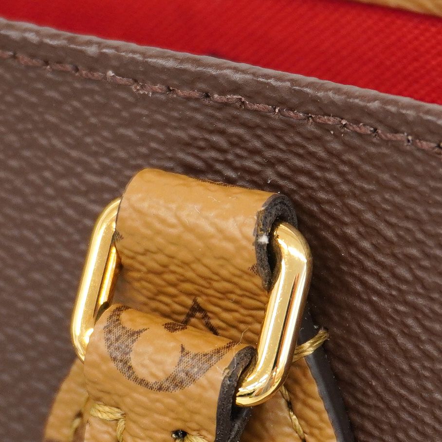 Louis Vuitton Tote Monogram Giant Reverse On The Go MM Brown 2-Way — view 8