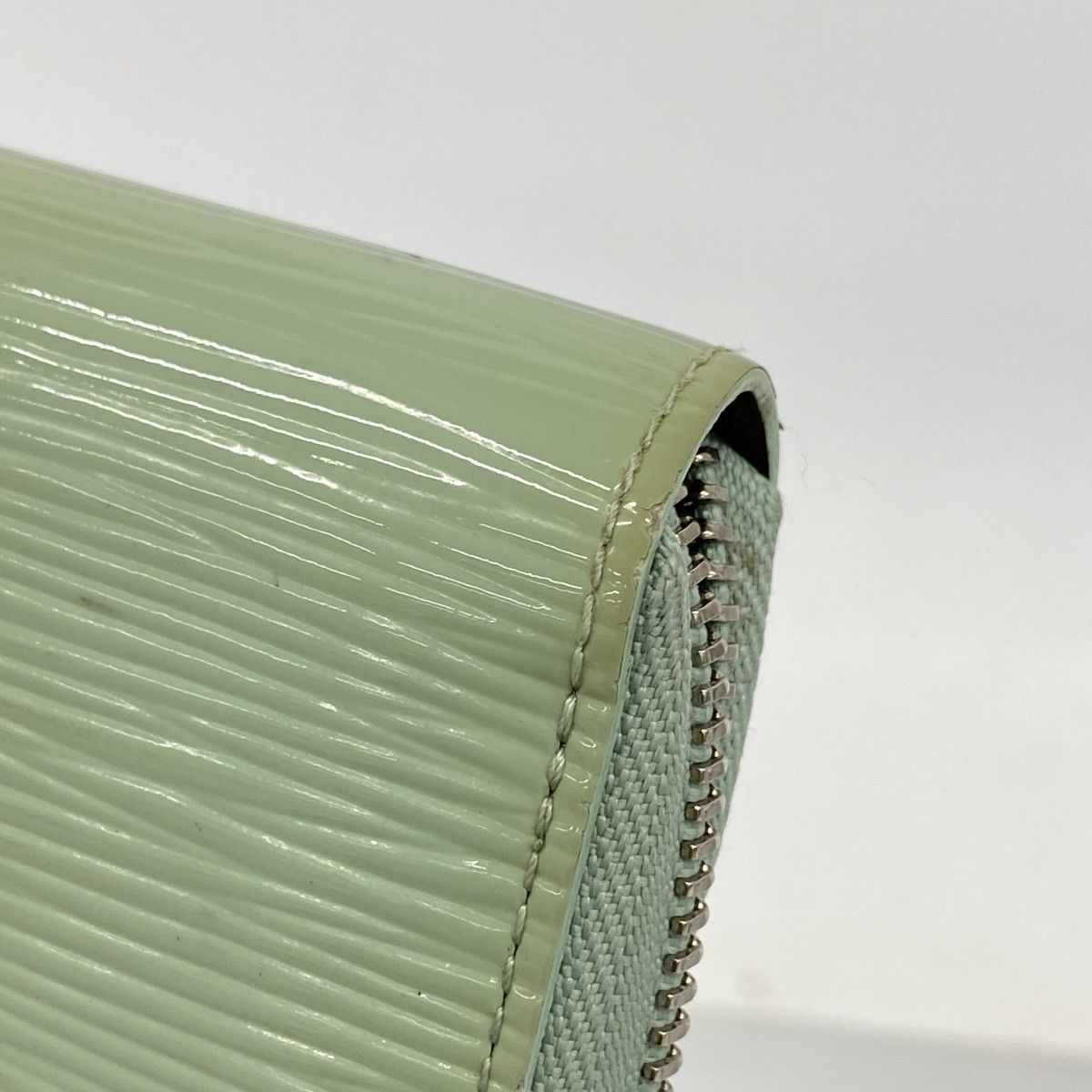 Louis Vuitton Wallet Epi Zippy Amand Electric Cles Diss — view 8