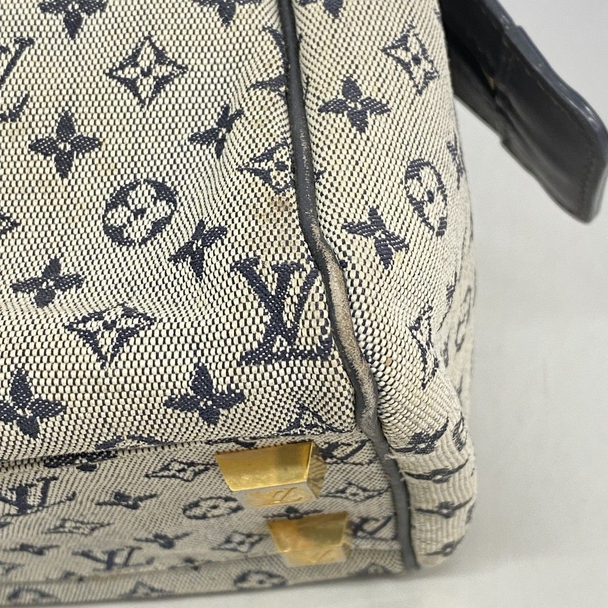 Louis Vuitton Handbag Monogram Mini Josephine PM Blue — view 6