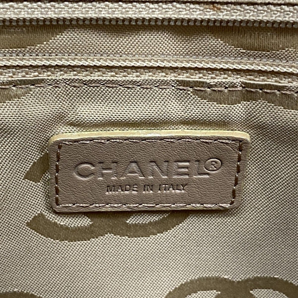 Chanel Handbag Wild Stitch Lambskin Beige Gold — view 5