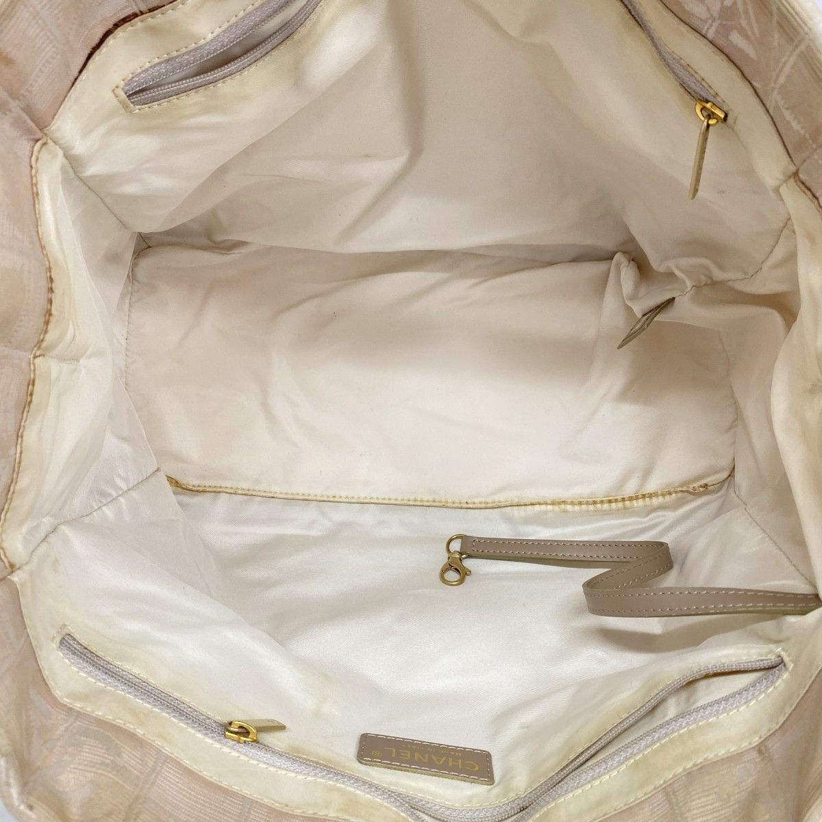 Chanel Tote New Travel Nylon Beige Silver Gold — view 4