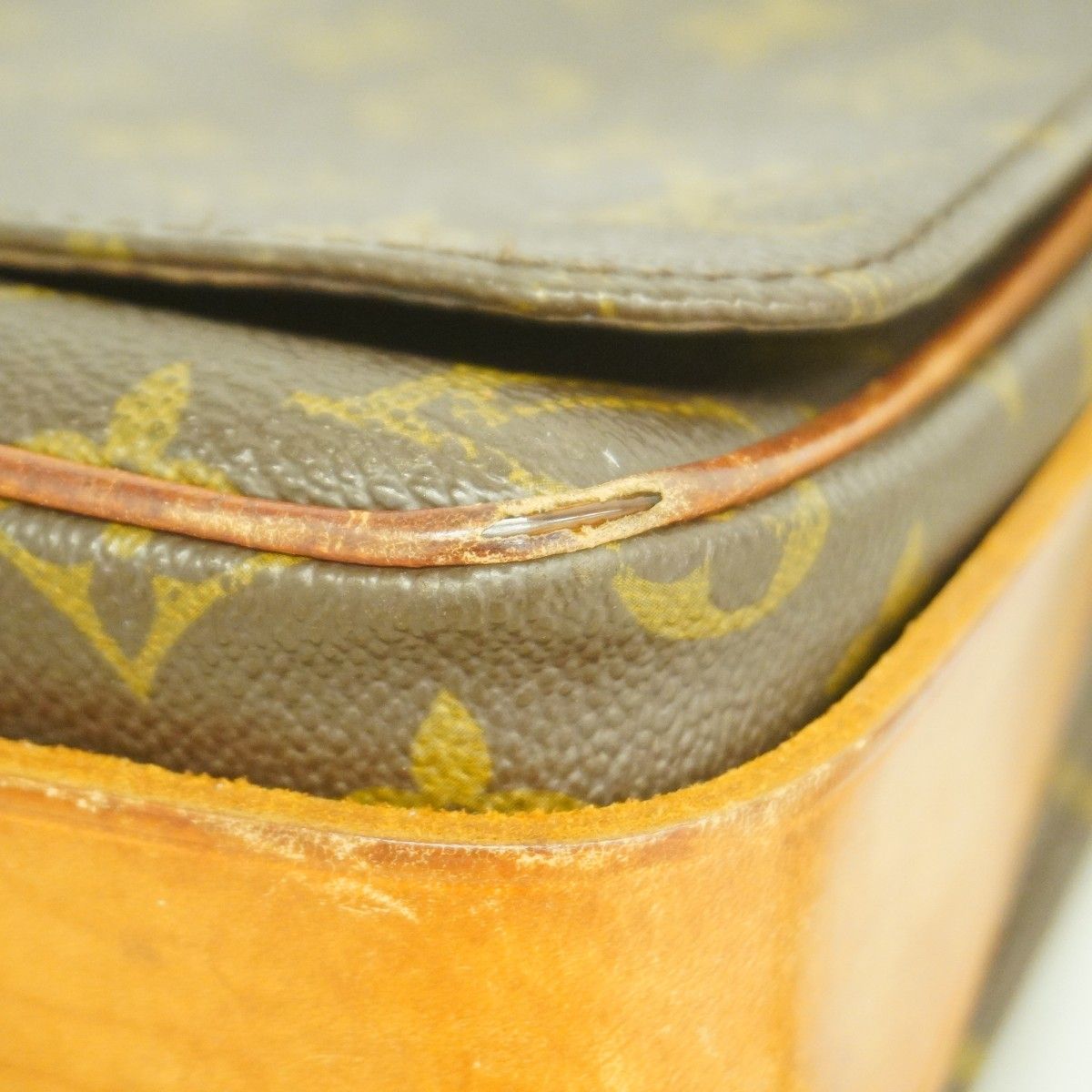 Louis Vuitton Shoulder Bag Monogram Cartouchiere GM Brown — view 6