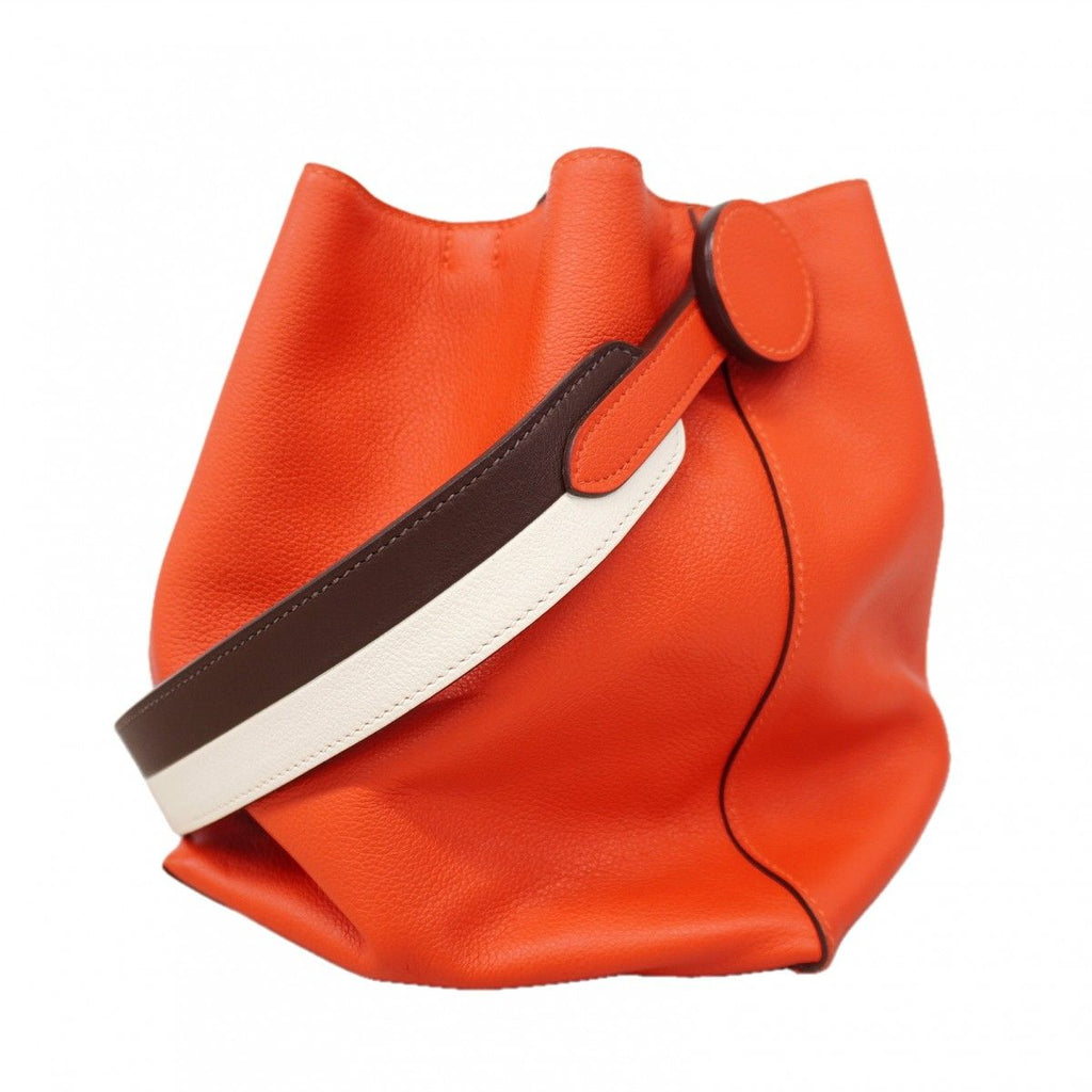 Hermes Shoulder Bag Ricol 17 Color Capucines Silver