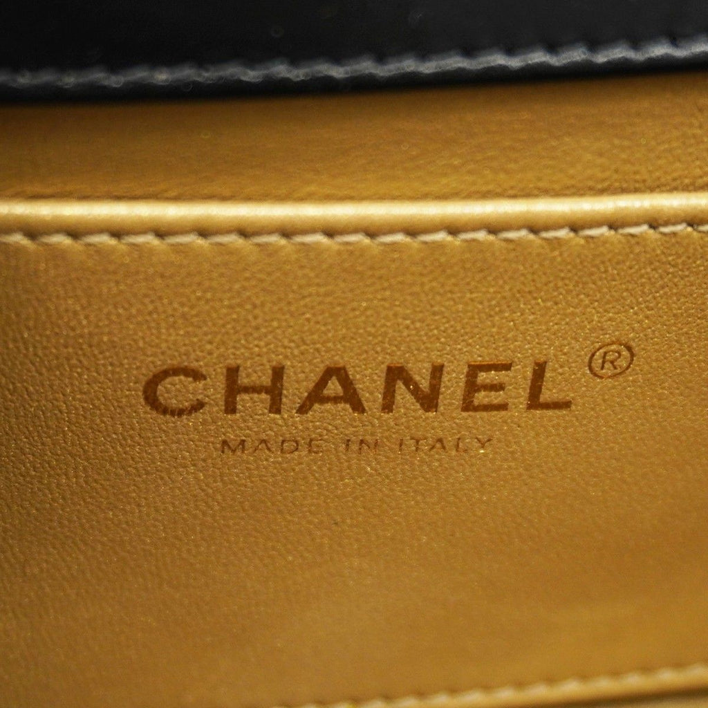 Chanel Shoulder Bag Quilted Lambskin Black Gold — view 5