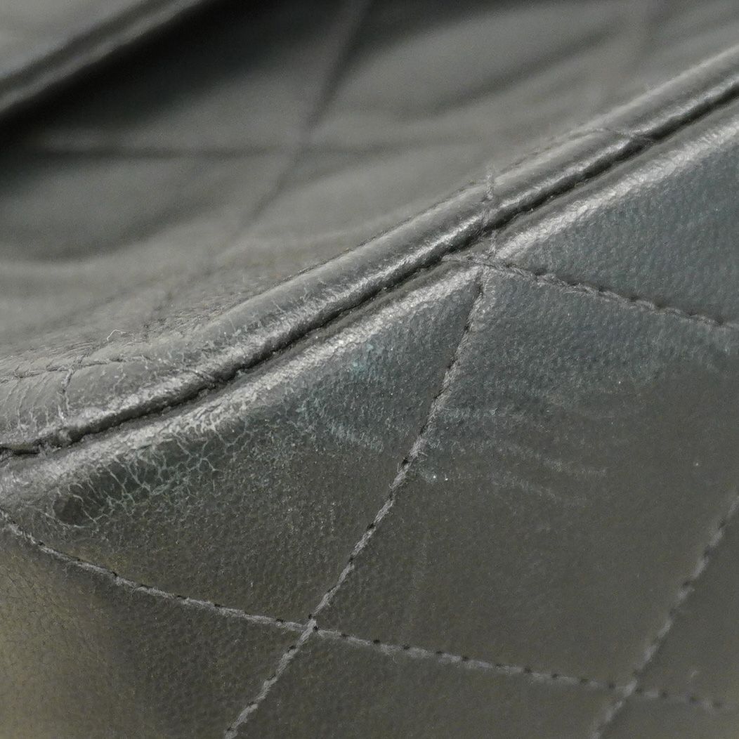 Chanel Shoulder Bag Quilted Lambskin Black Gold — view 7