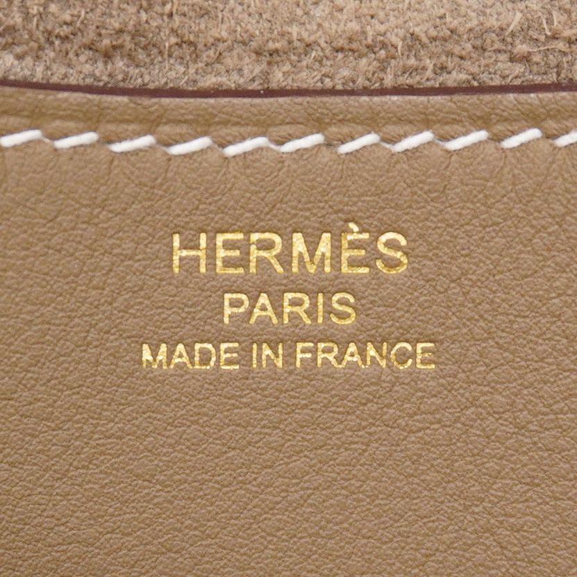 Hermes Handbag in the Loop 23 Taurillon Clemence Etoupe Gold — view 5